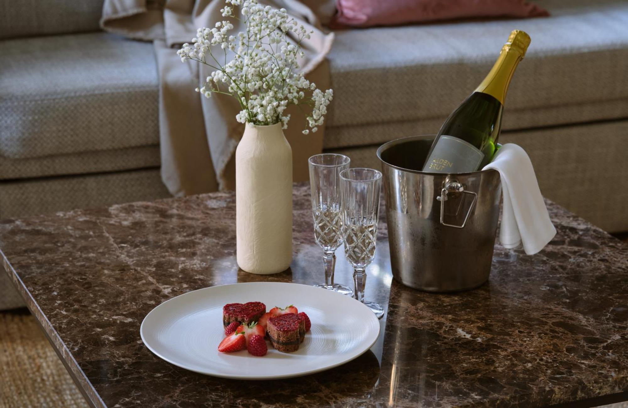 Hotel Alden Spluegenschloss Zuerich - Leonardo Limited Edition Екстериор снимка
